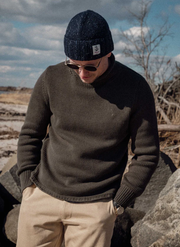 Fisherman's Sweater in Olive - Image 4