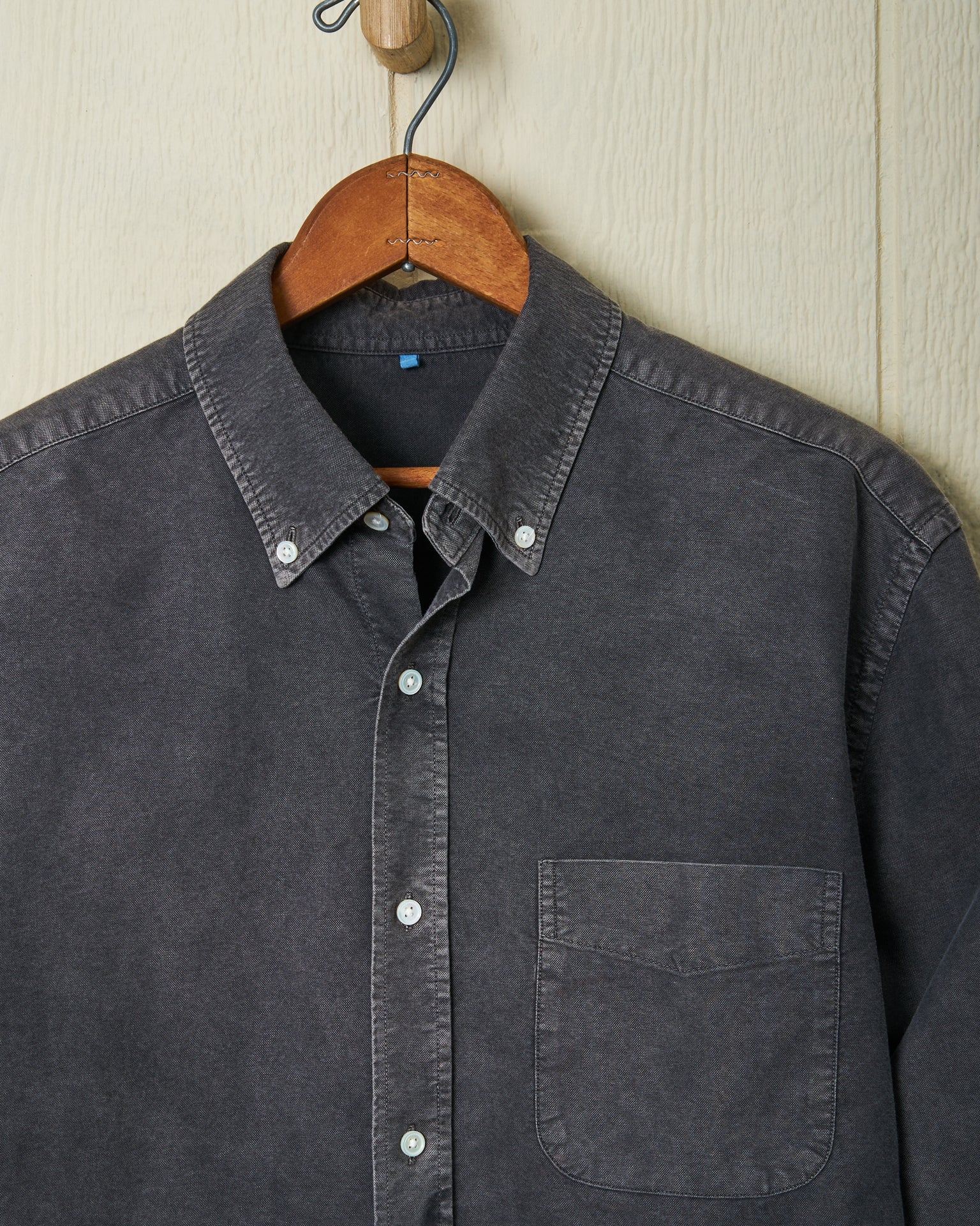 Garment Dyed Oxford Shirt in Graphite - Image 3