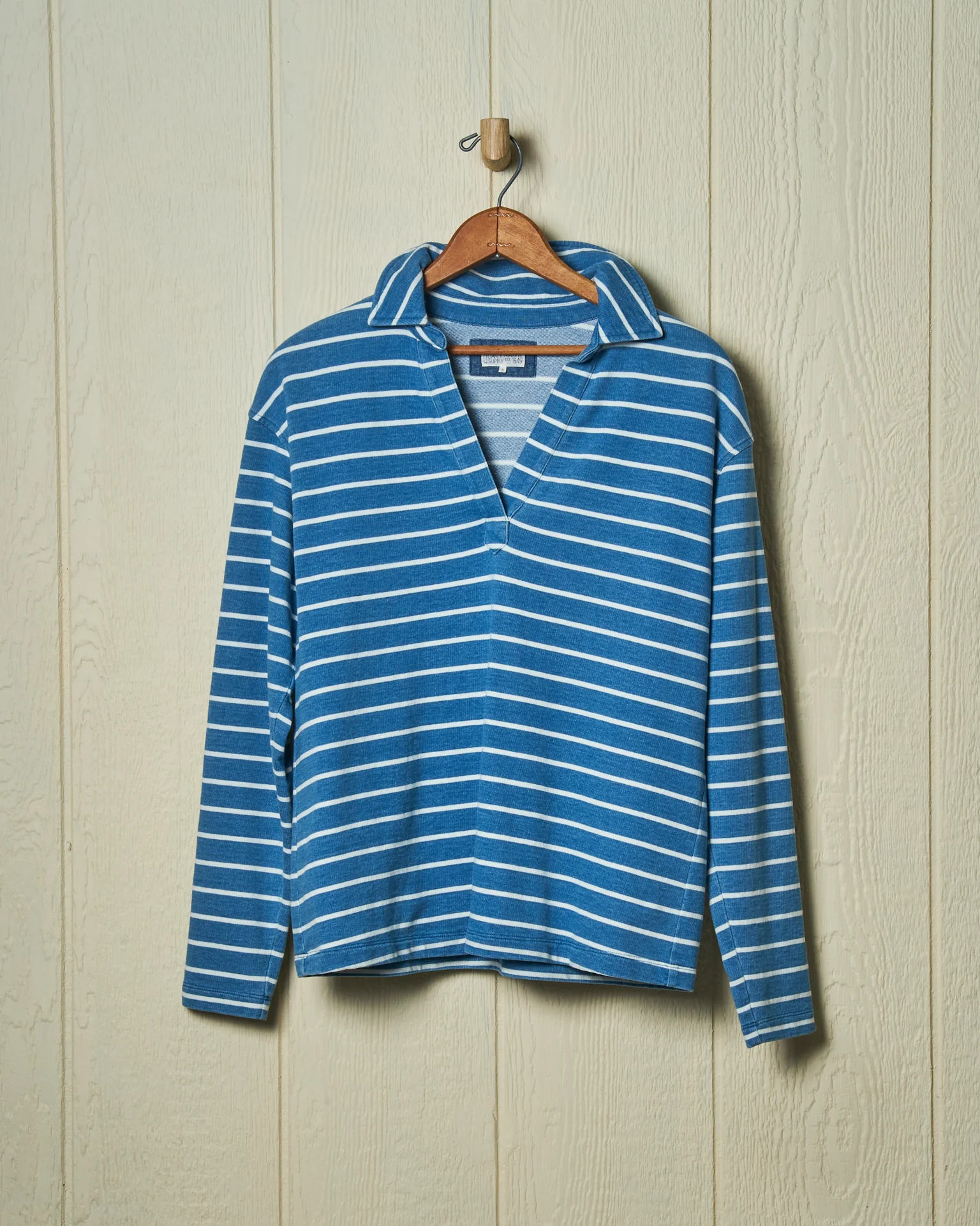 Indigo Inlet Pullover in ¾” Indigo/White Stripe - Image 11