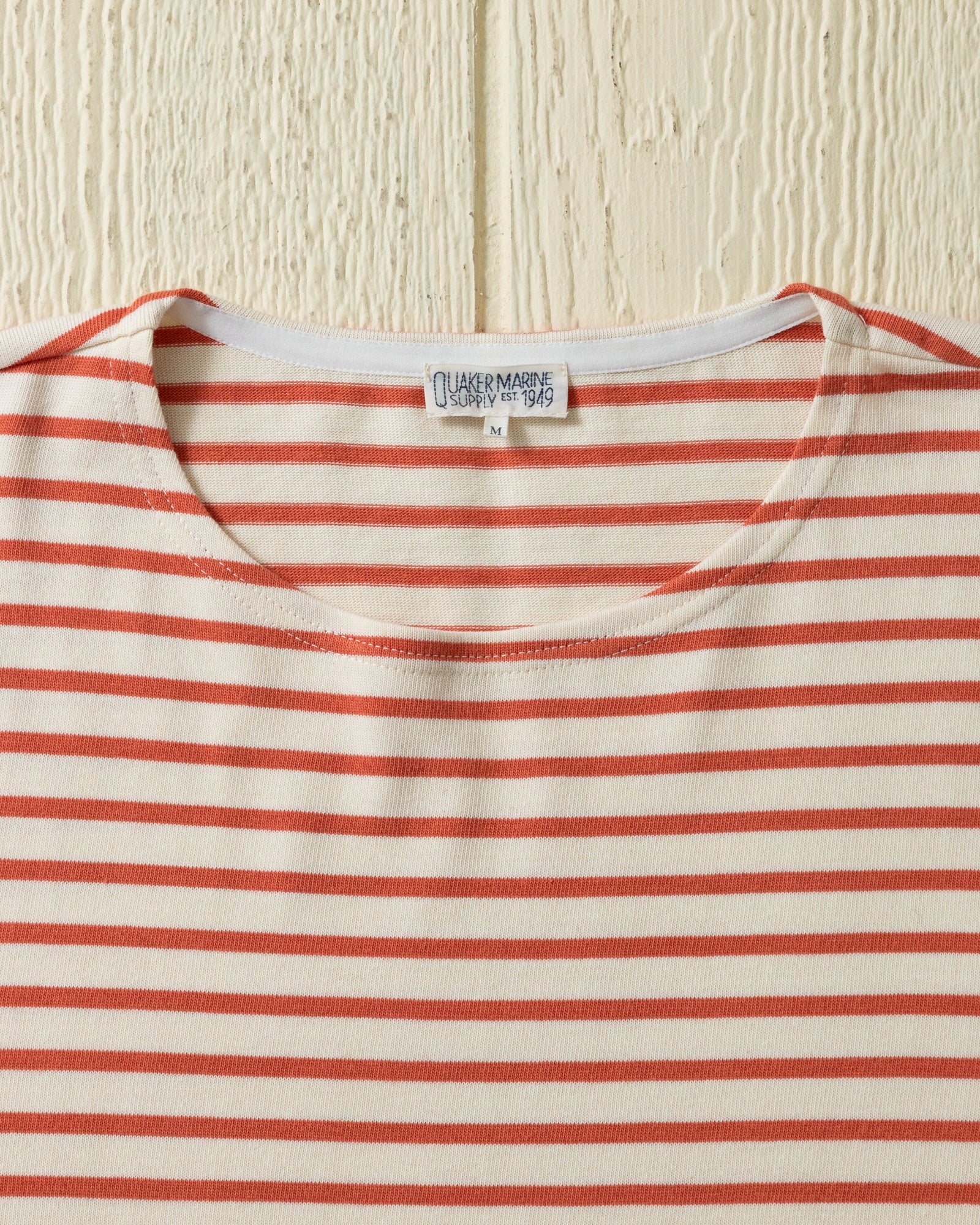 Men’s Breton Stripe Boatneck Tee in Off White/Coral - Image 3