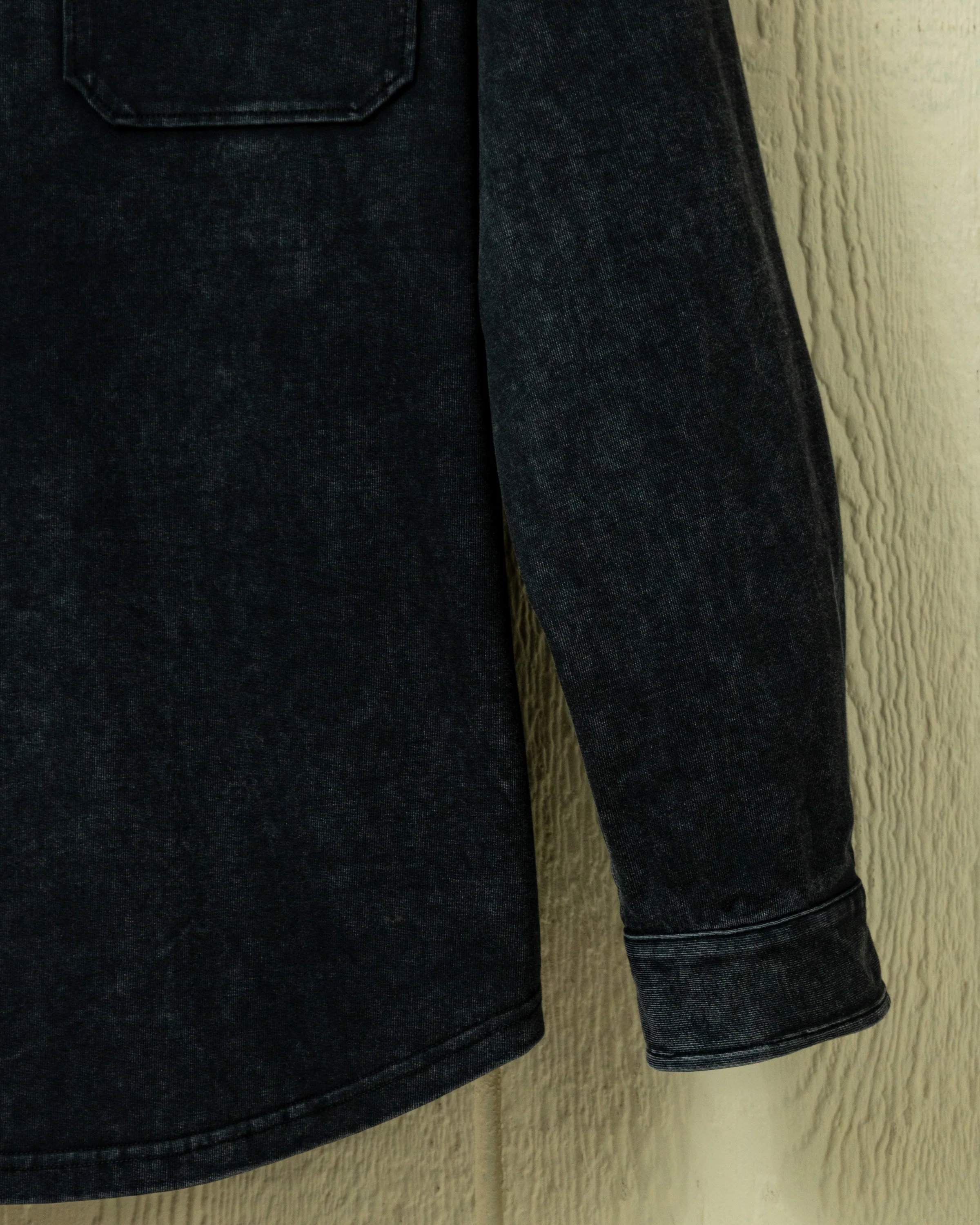 Salt Washed Knit MacArthur in Graphite - Image 4