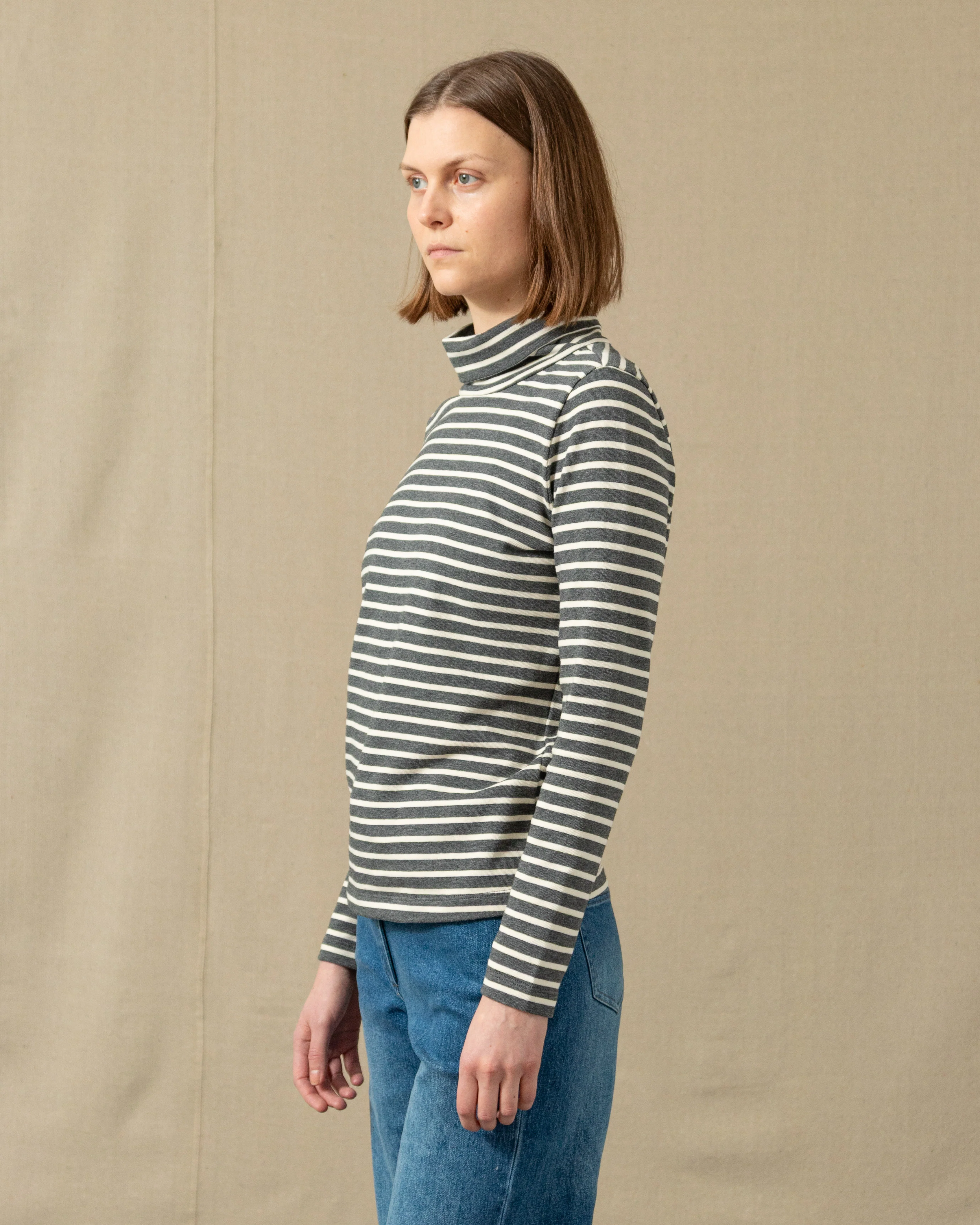 Women's Calypso Turtleneck in Graphite/Off White - Image 6
