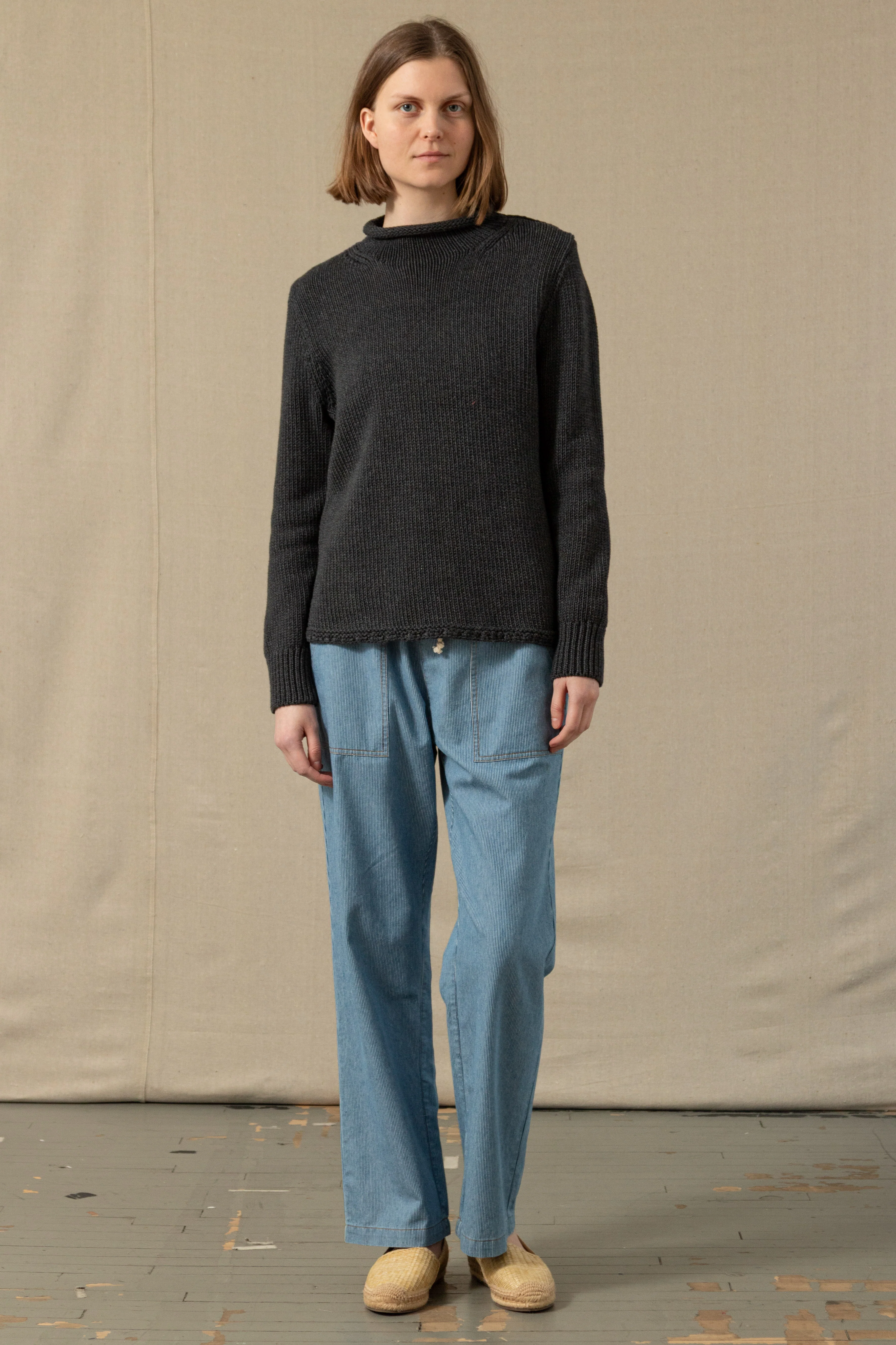Women's Fisherman's Sweater in Charcoal - Image 5