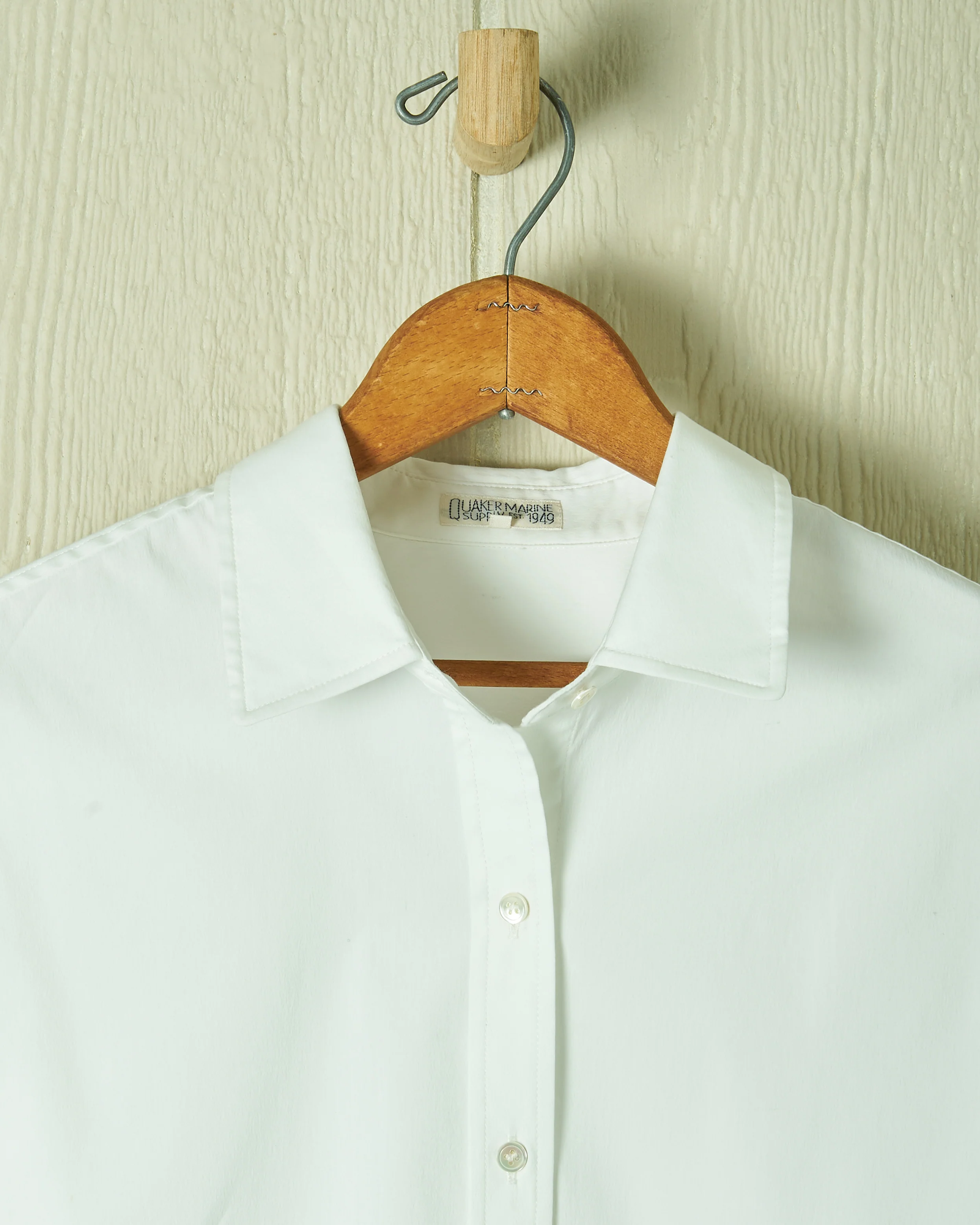 Women's Point Collar Blouse in White Cotton Tencel - Image 3